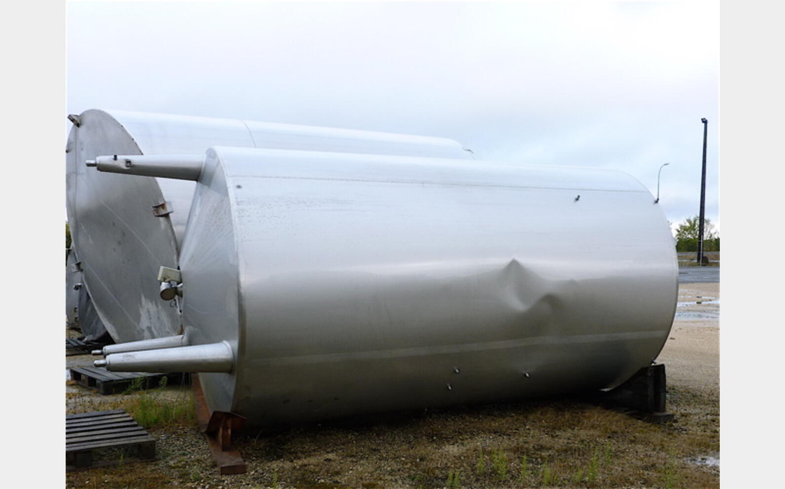 Cuve INOX agit&eacute;e calorifug&eacute;e Marque : ALFA LAVAL