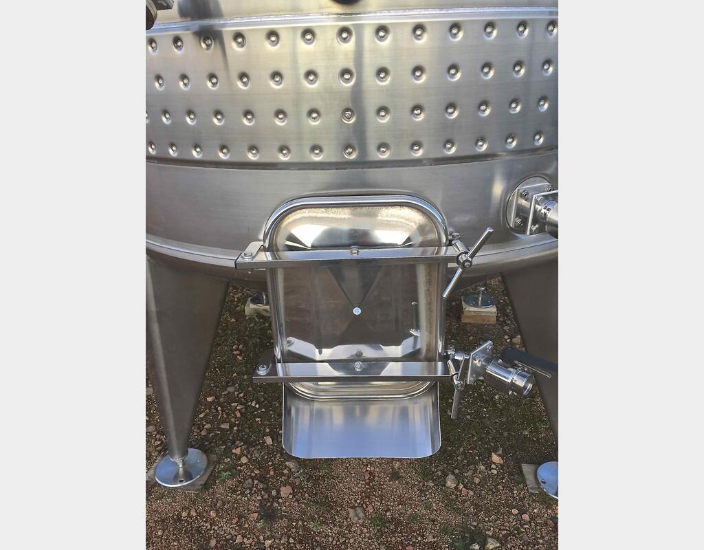 Cuve Inox 316 L de vinification - avec ceinture de refroidissement