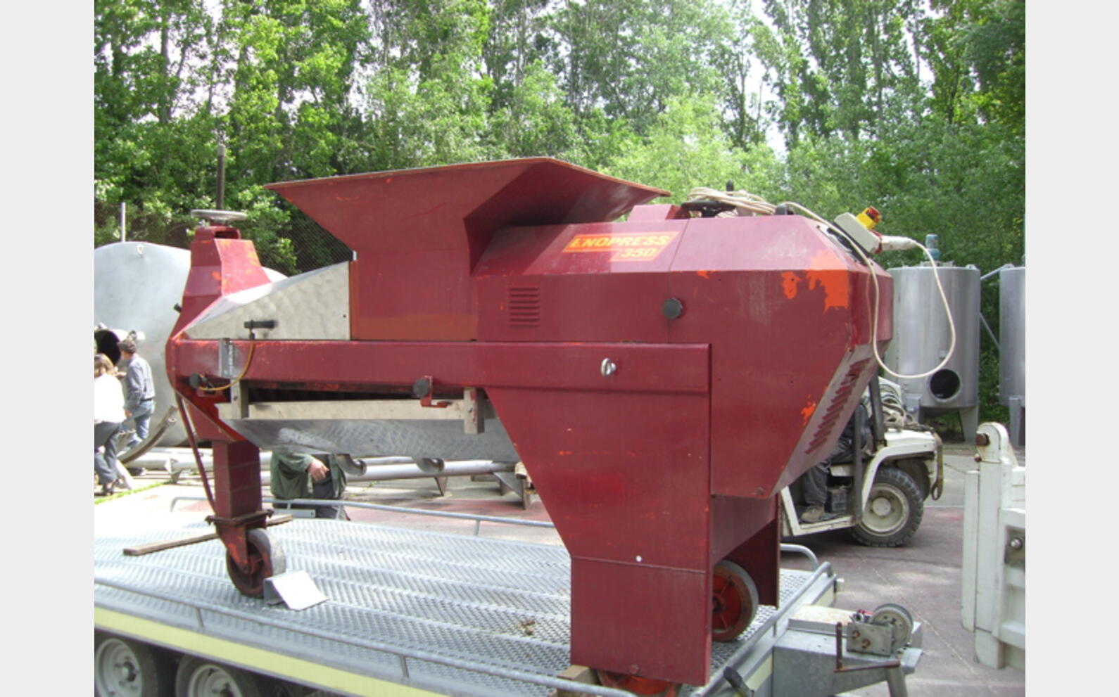 Continuous press