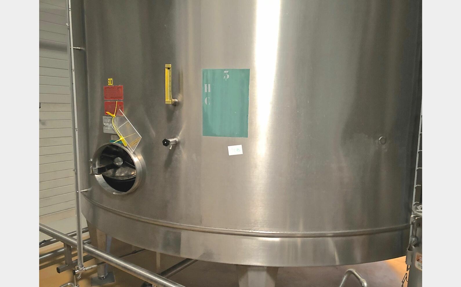 Cuve inox Agit&eacute; N&deg;A.B.C.et D 23.600 litres
