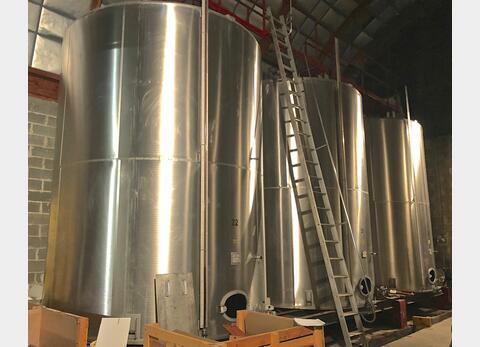 cuve inox cylindrique Volume : 32000 litres (320 hls)