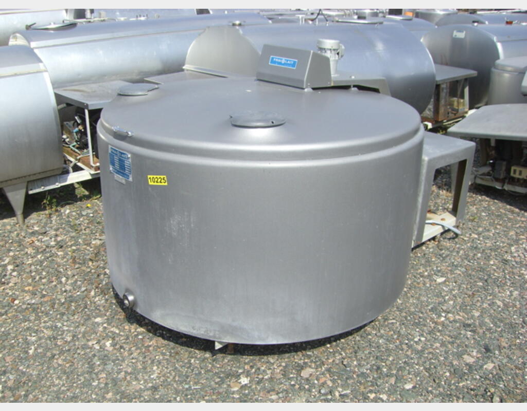 Tank &agrave; lait 1090 litres Groupe de froid et agitation .