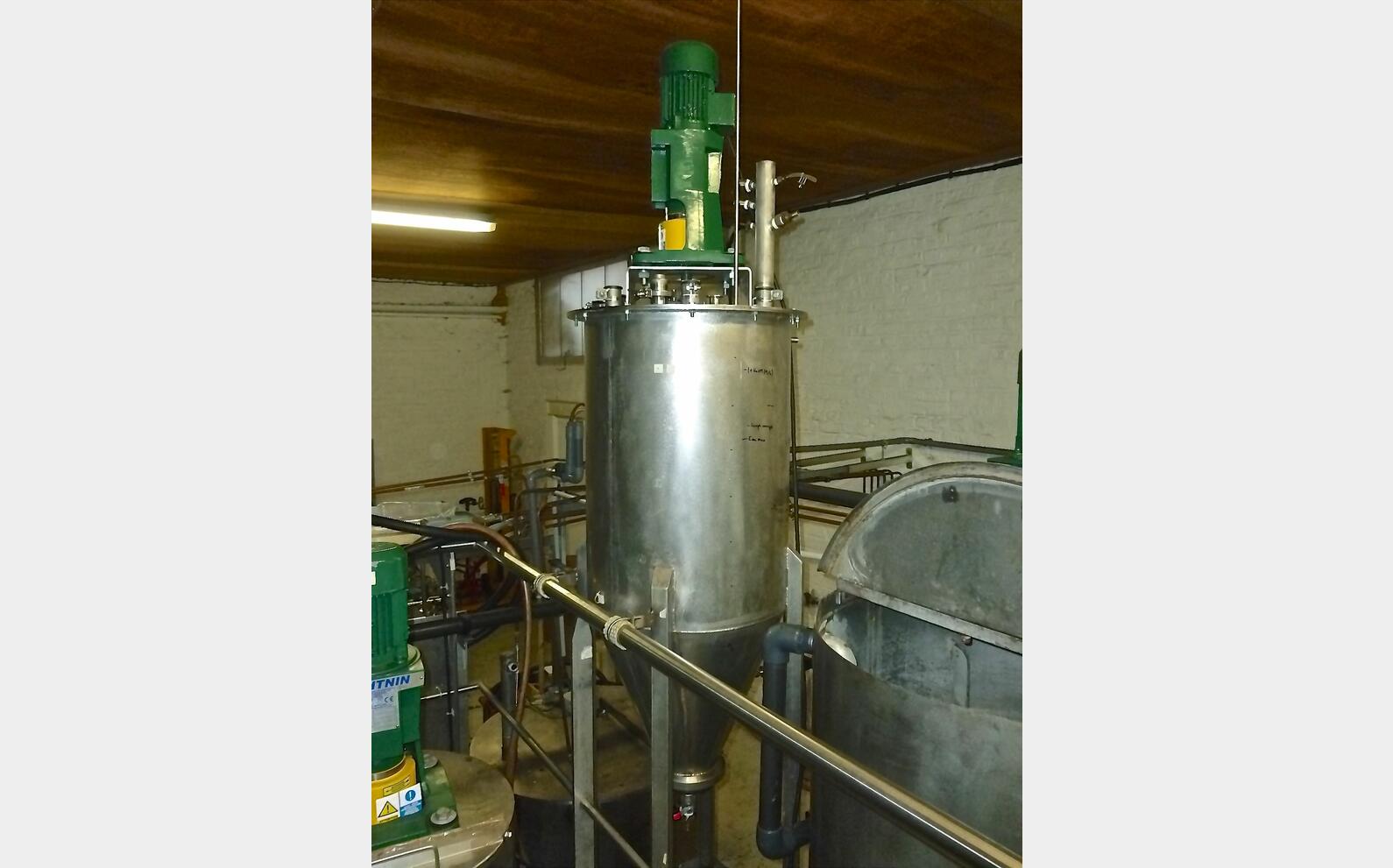 R&eacute;acteur inox 316L Agitateur et Fond Tronconique