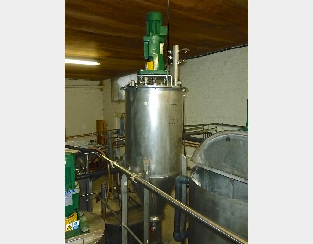 R&eacute;acteur inox 316L Agitateur et Fond Tronconique