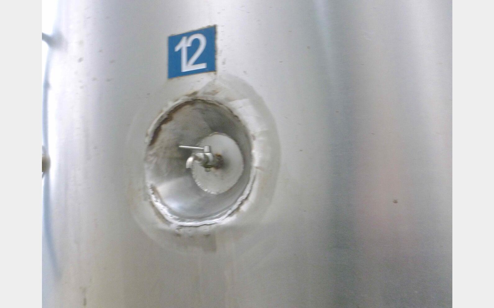 Cuve inox cylindrique verticale