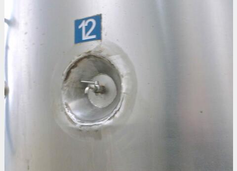 Cuve inox cylindrique verticale