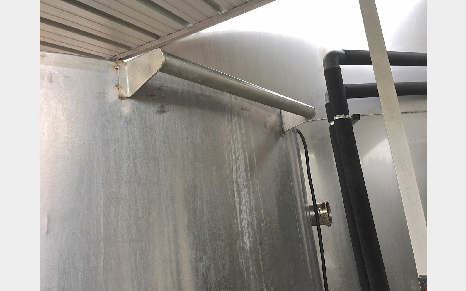 Cuve m&eacute;lange inox