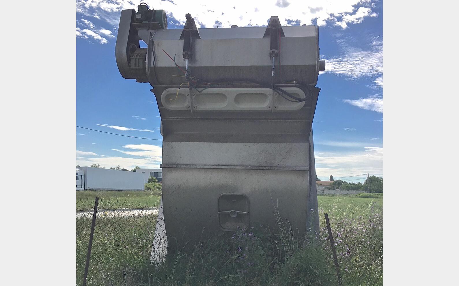 Cuve &agrave; rateau PERA Volume : 200 hectos (20000 litres)