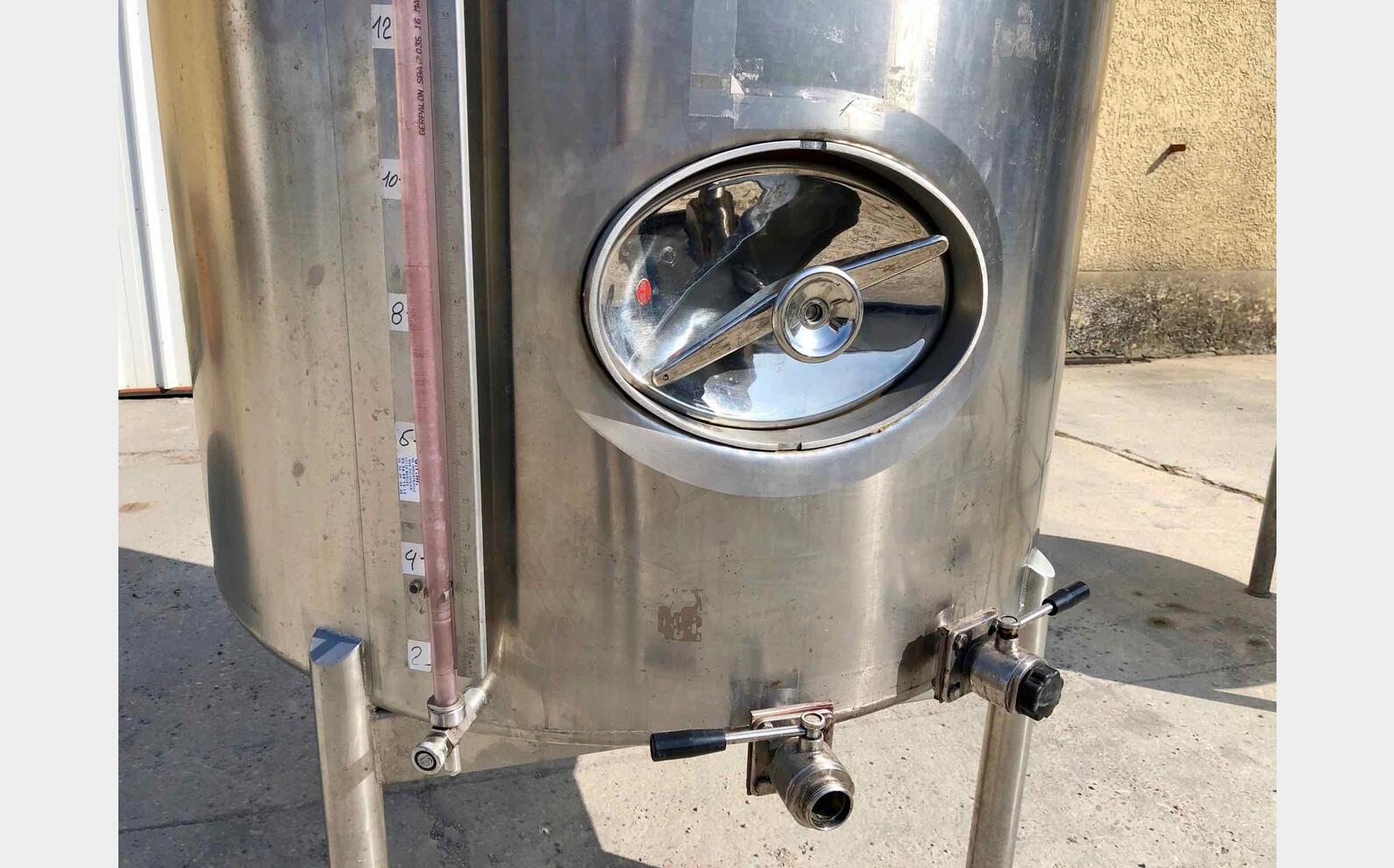 Cuve stockage inox Ann&eacute;e : 2000 Marque :  MICHEL VAUTIER
