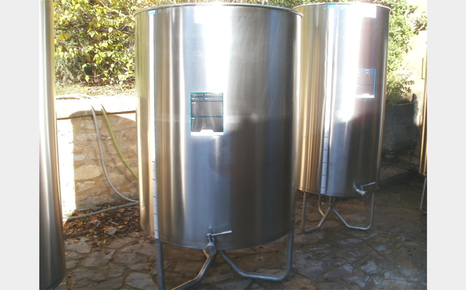 Cuve inox 304 &agrave; chapeau flottant MATERIEL NEUF