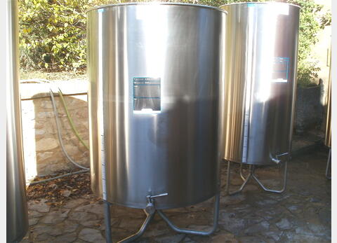 Cuve Inox fond plat à chapeau flottant - avec socle  inox - Capacité : 1000 L