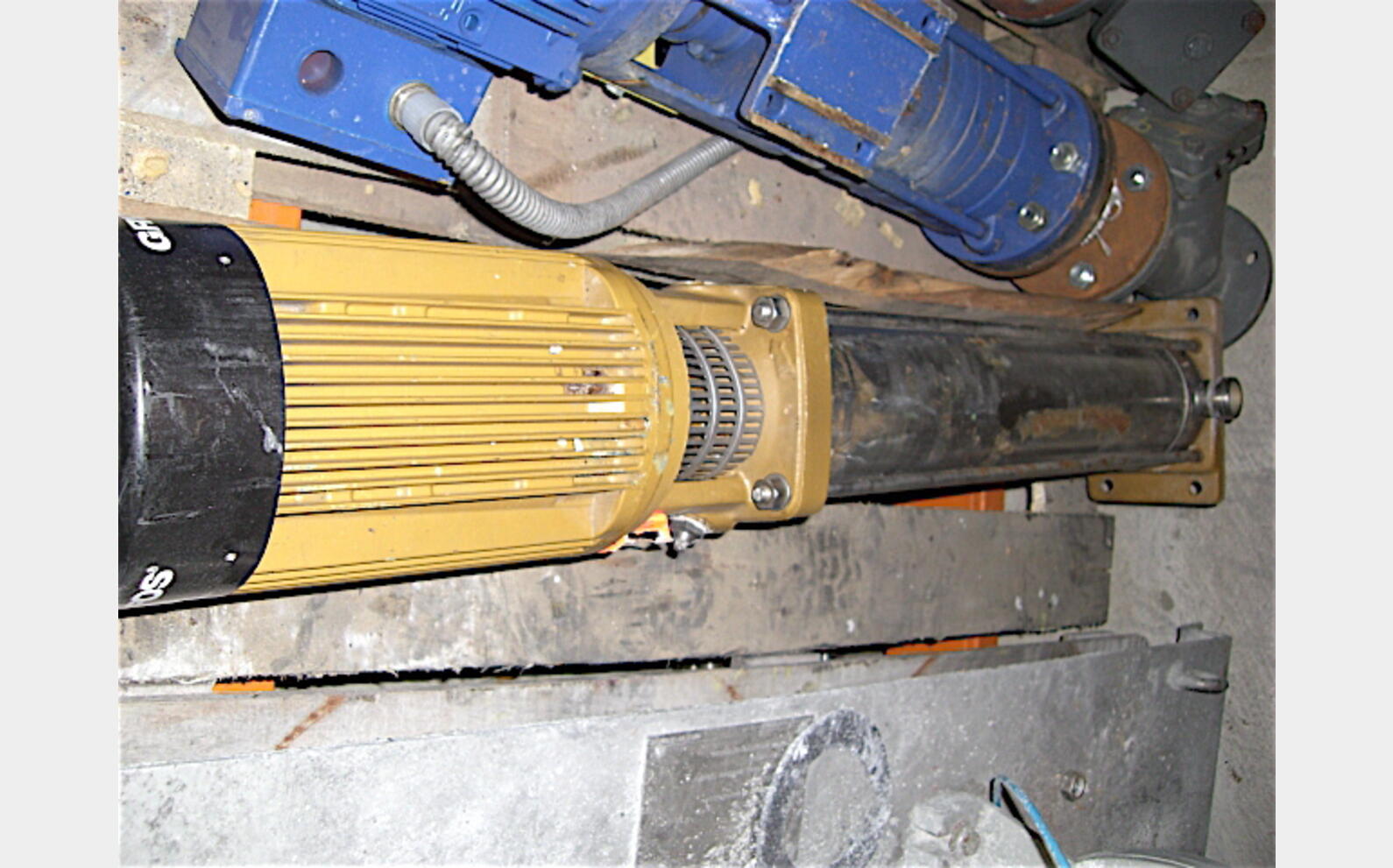 Pompe multicellulaire Grundfoss Mod&eacute;le 8642/R9040 4 m3/h