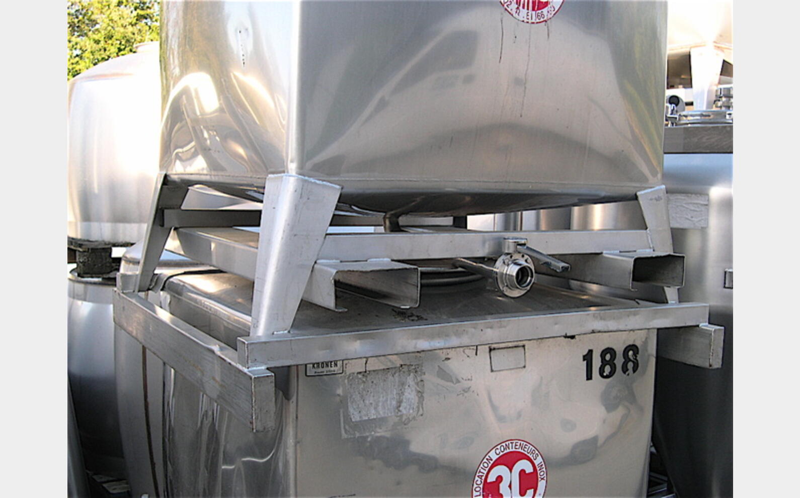 975 L Marque 3C Volume 975 Litres