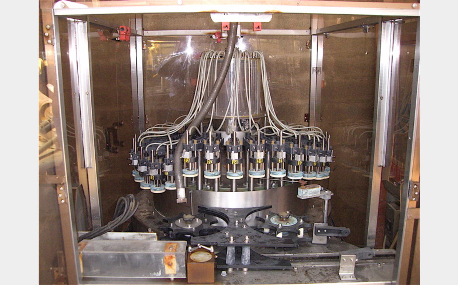 Tireuse Girondine 4.000 Bouteilles/H Agroalimentaire, GIRONDINE