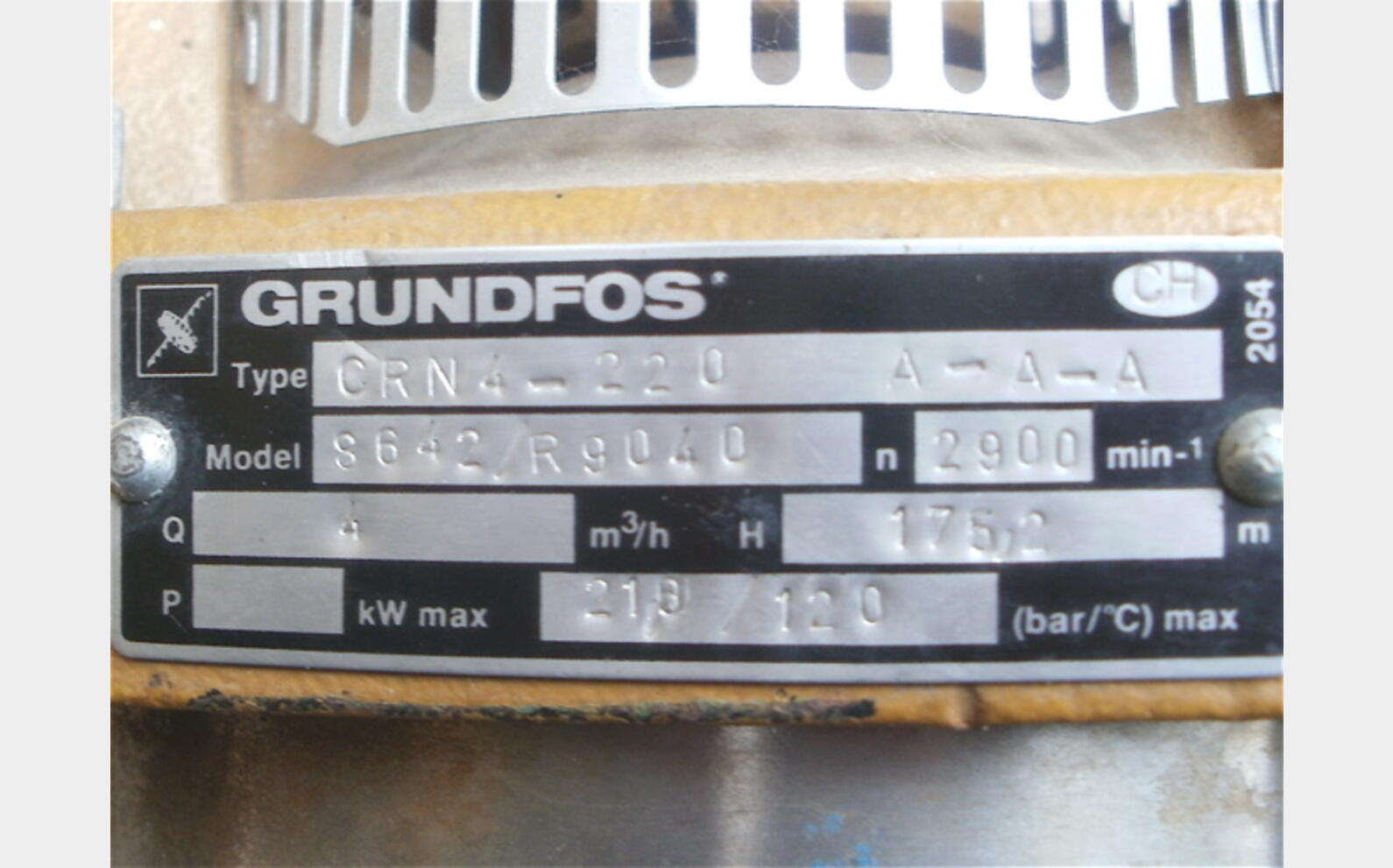Pompe multicellulaire Grundfoss Mod&eacute;le 8642/R9040 4 m3/h