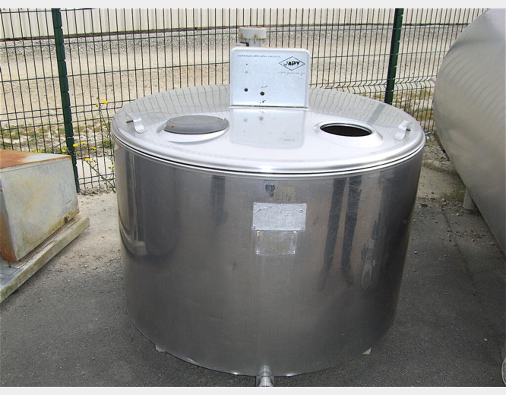 Cuve avec groupe de froid, INOX 304L - Cylindrique verticale sur pied