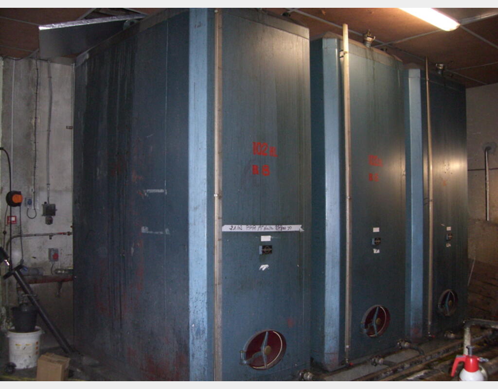 10.200 L 10.200 Litres Agroalimentaire