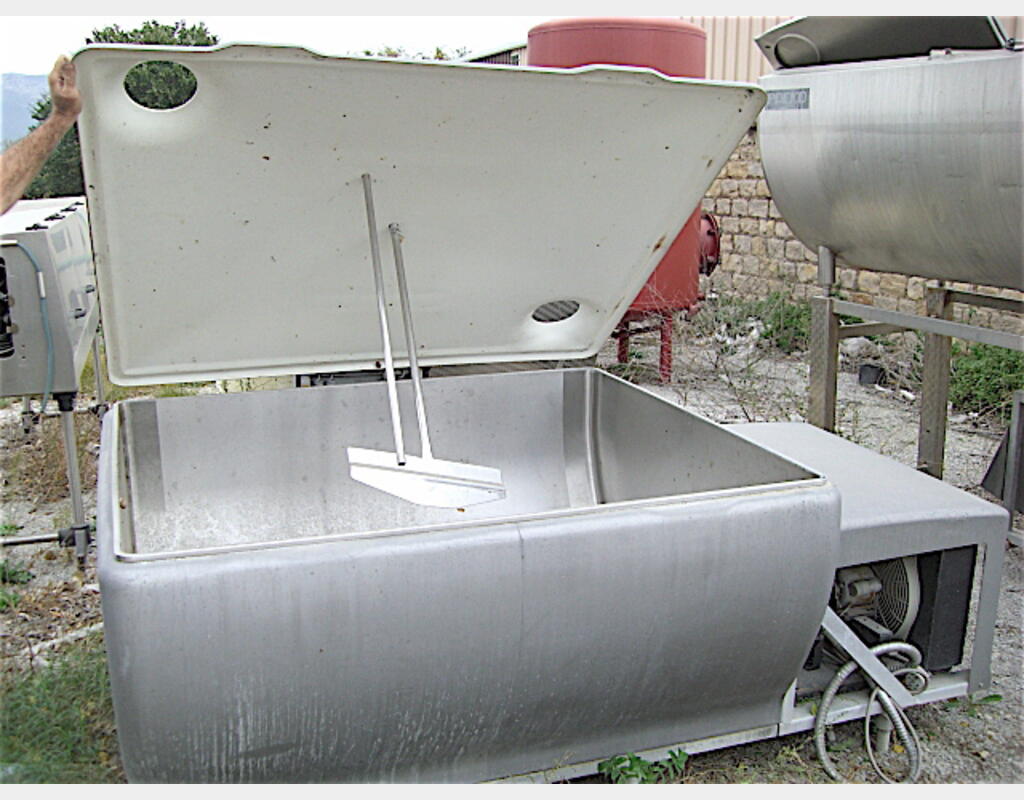 1.600 L 1.600 Litres Agroalimentaire, SERAP