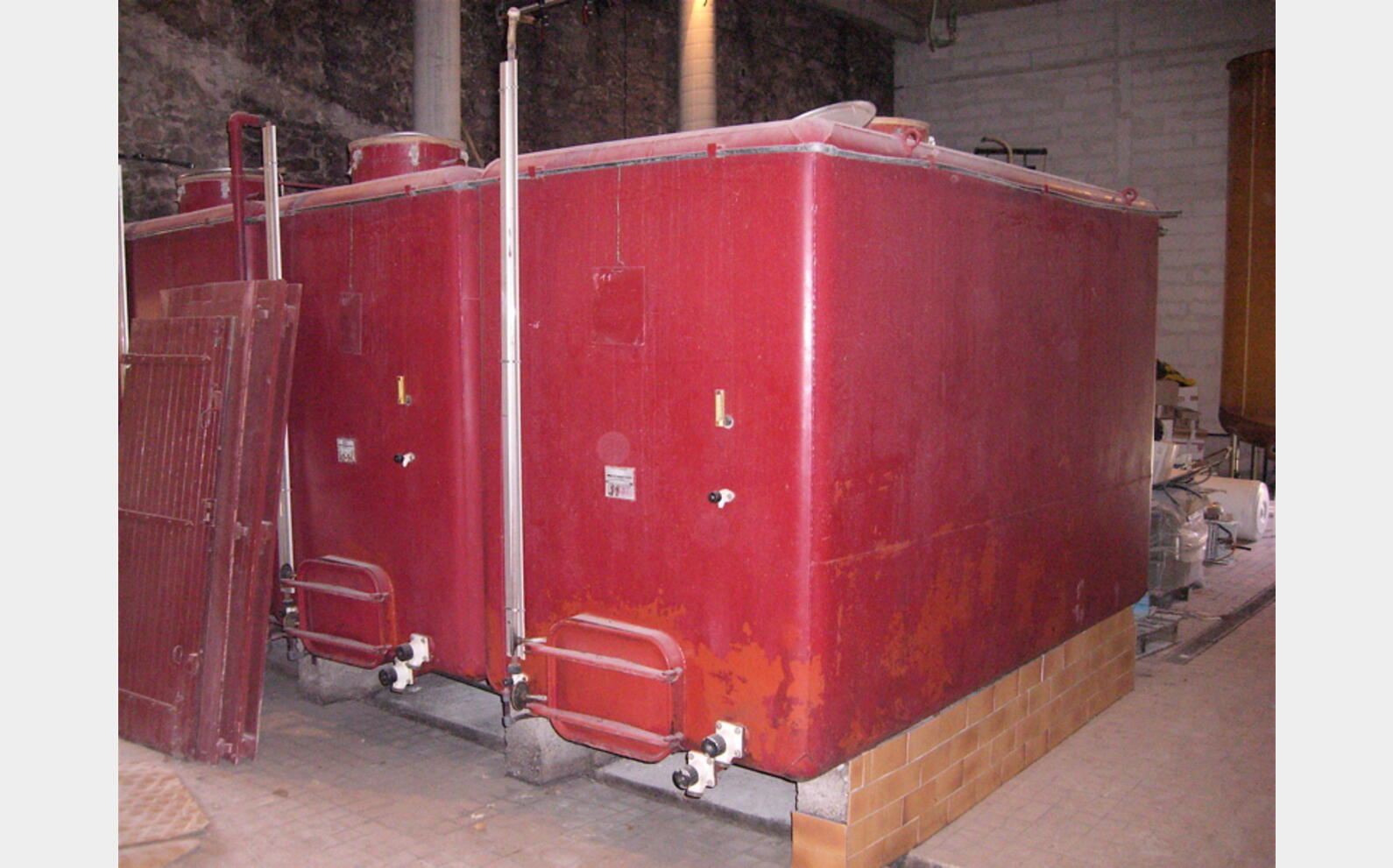cuve vinification ACIER EPOXY 9.600 Litres Agroalimentaire .