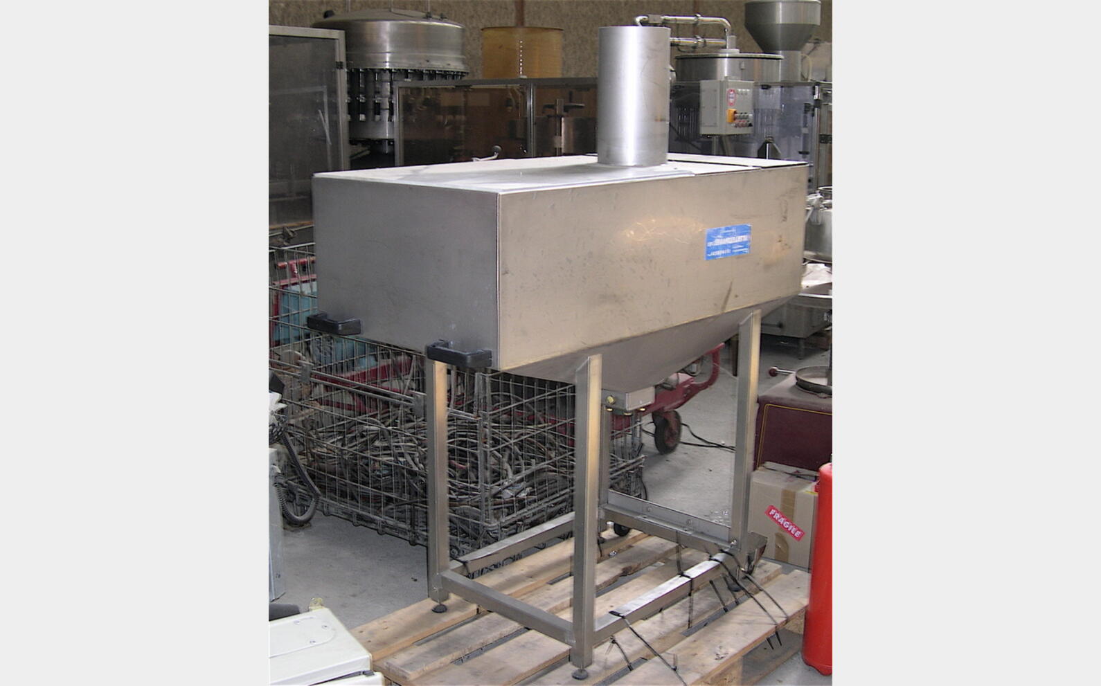 El&eacute;vateur &agrave; bouchon inox