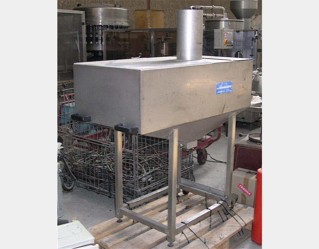 El&eacute;vateur &agrave; bouchon inox