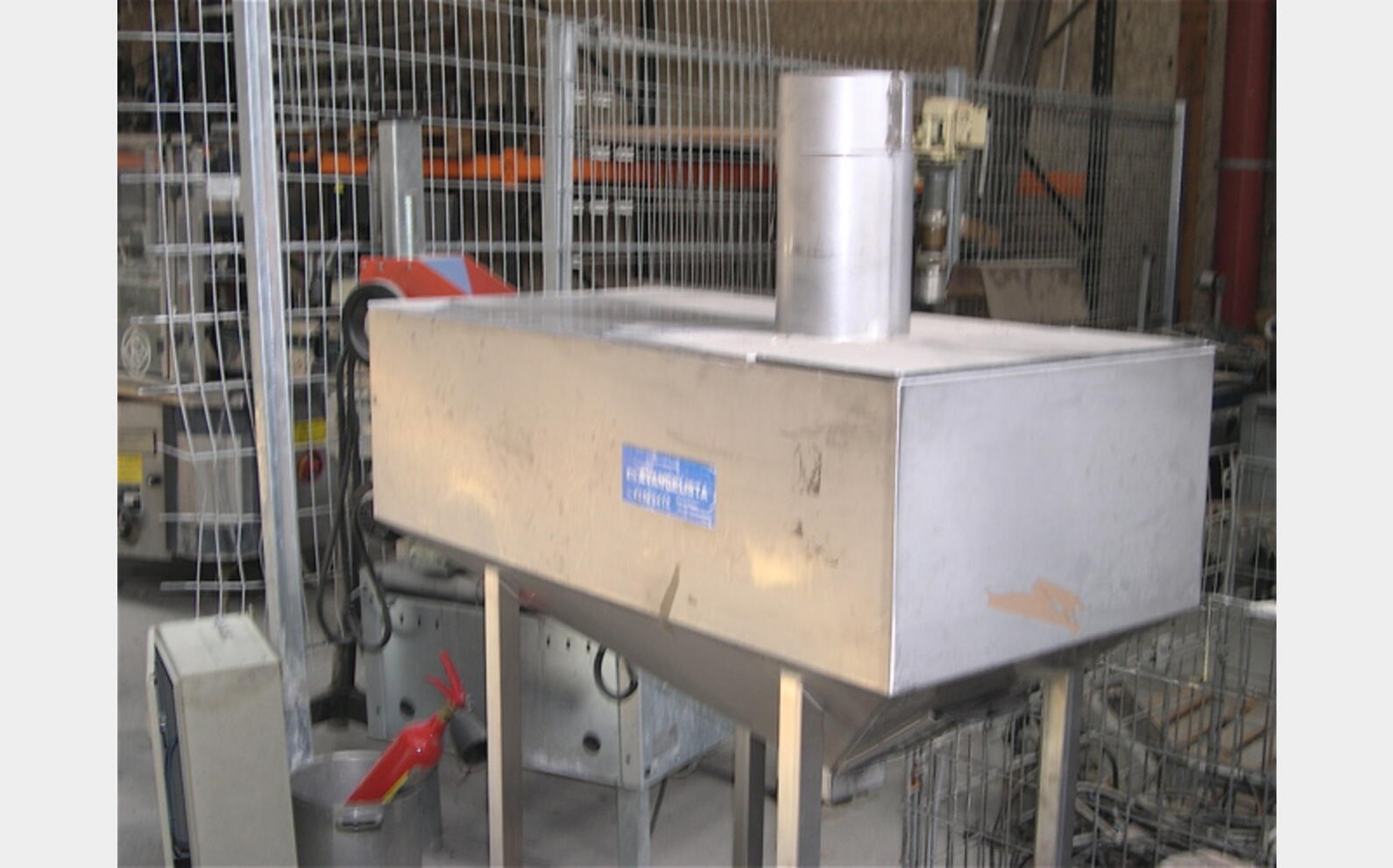 El&eacute;vateur &agrave; bouchon inox