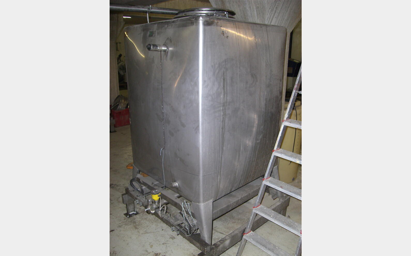 1.300 L 1.300 Litres Agroalimentaire, 3C