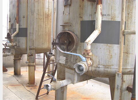 12.000 L 12.000 Litres chimie