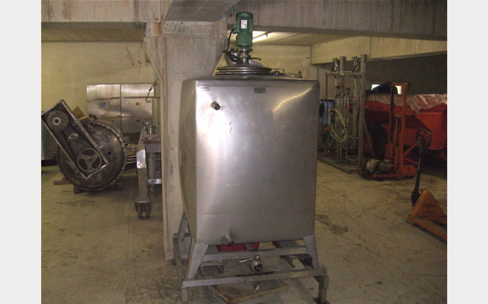 1.300 L 1.300 Litres Agroalimentaire, 3C