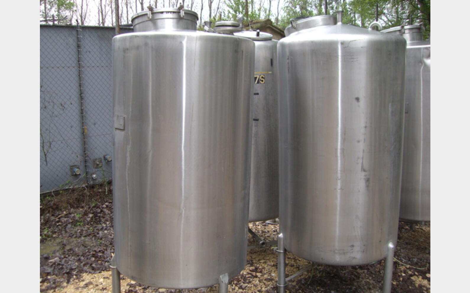 Cuve Inox de stockage, occasion 1.000 Litres Cosm&eacute;tique