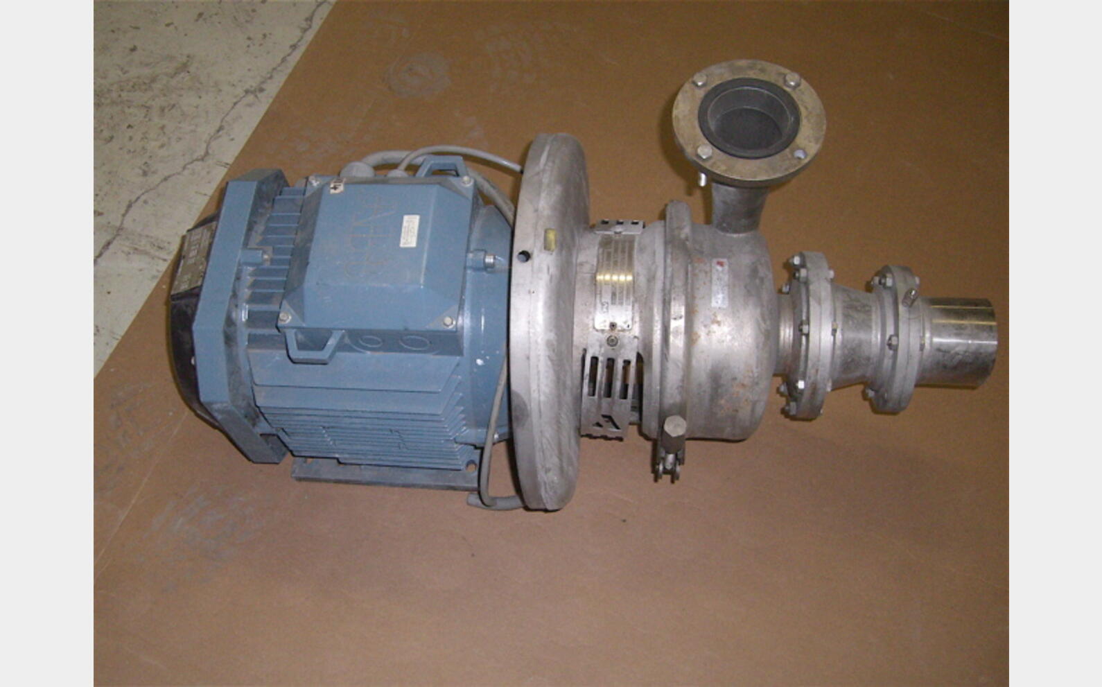 15 m3/h 15 M3/H