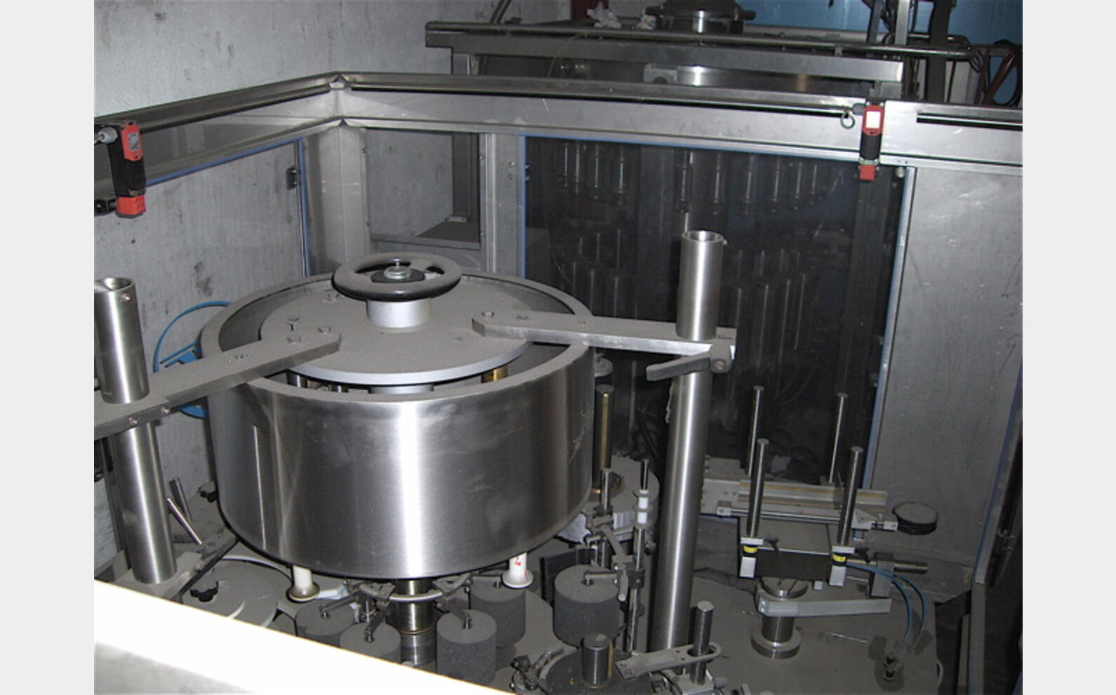 Etiqueteuse AVE 5.000 Bouteilles/H Agroalimentaire, AVE