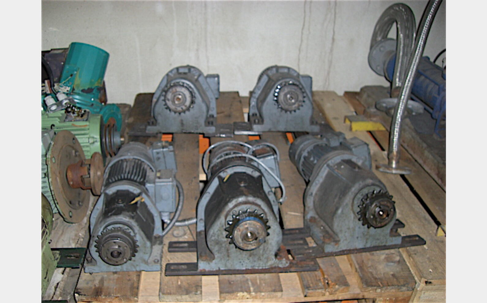 000580a