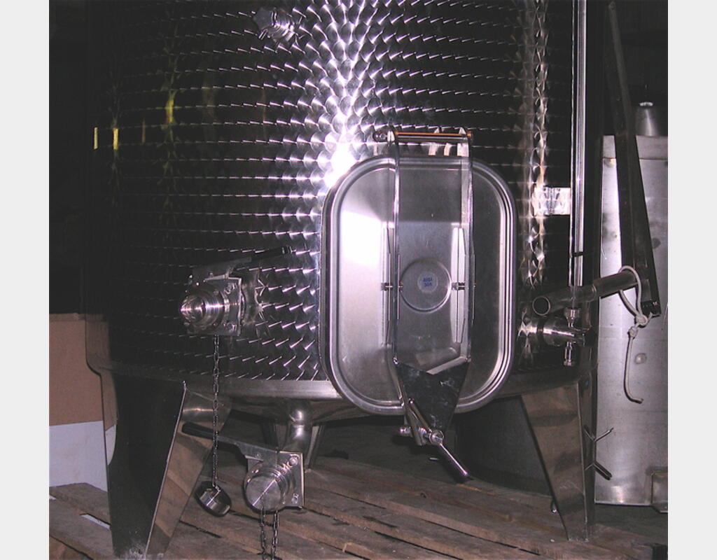 Cuve de stockage, INOX 304 - Cylindrique verticale sur pied