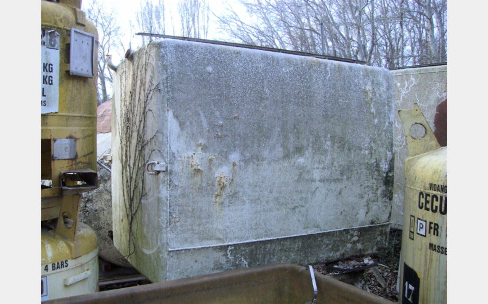 4.800 L 4 800 litres acier &eacute;poxy