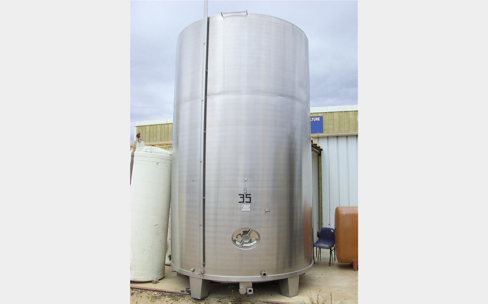 30.000 L Volume : 30.000 Litres Agroalimentaire , de marque STAI
