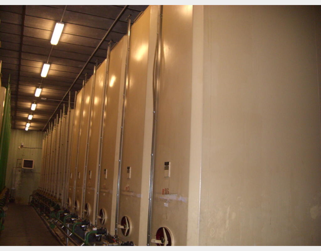 12.300 L 12.300 Litres Agroalimentaire