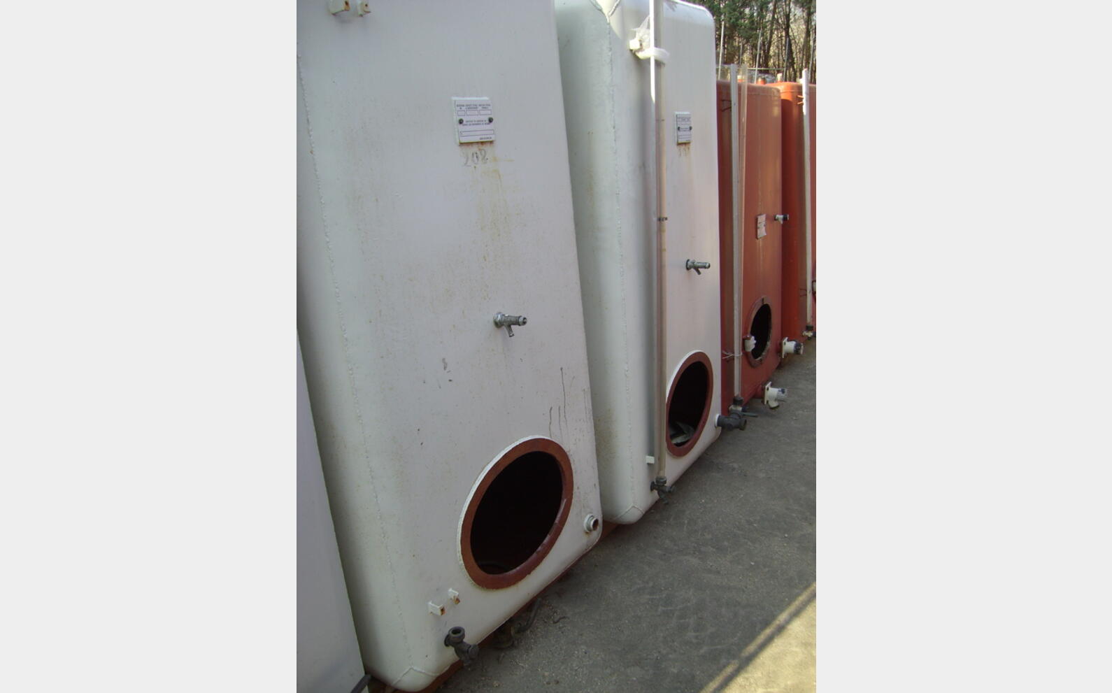 2.700 L 2.700 Litres Vinicole