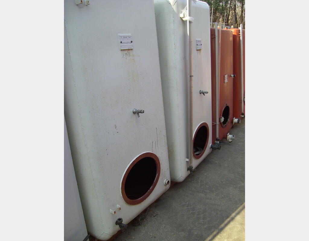 2.700 L 2.700 Litres Vinicole