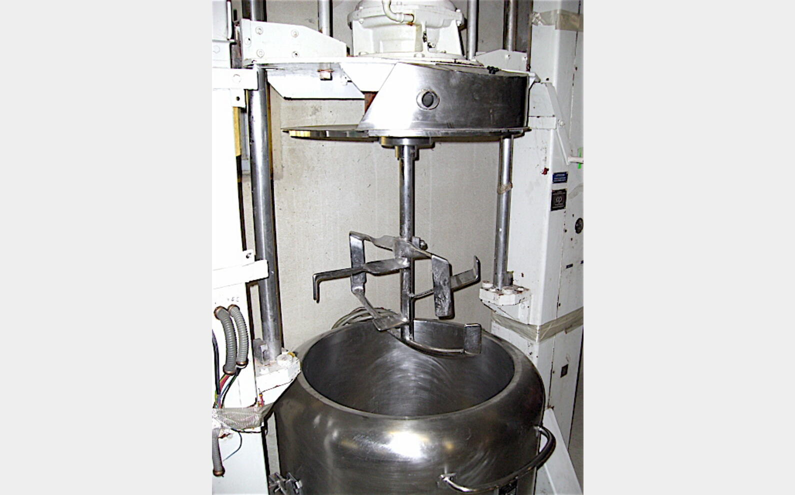 0100 / Cuve INOX d'occasion 230 Litres Pharmaceutique, EMONNOT