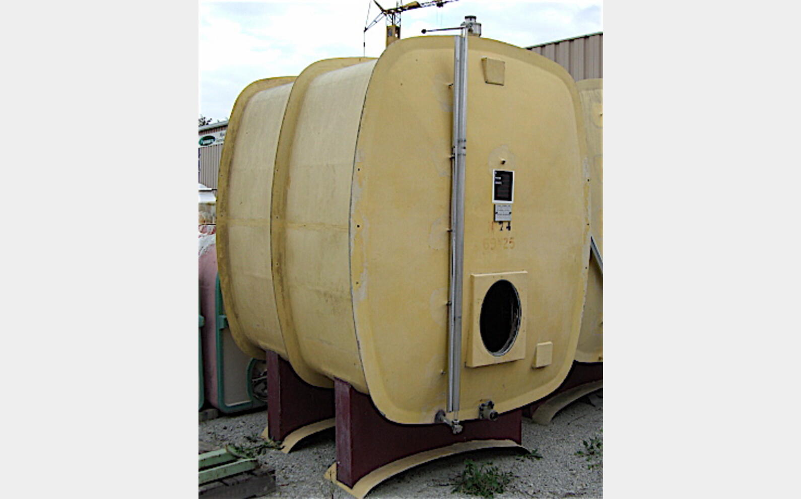 6.800 L 6.800 Litres Vinicole
