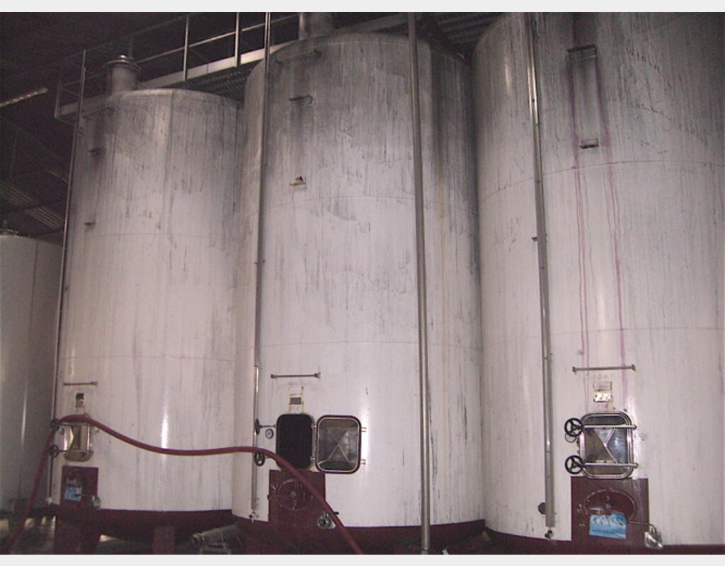 Cuve de stockage, ACIER EPOXY - Cylindrique verticale sur pied