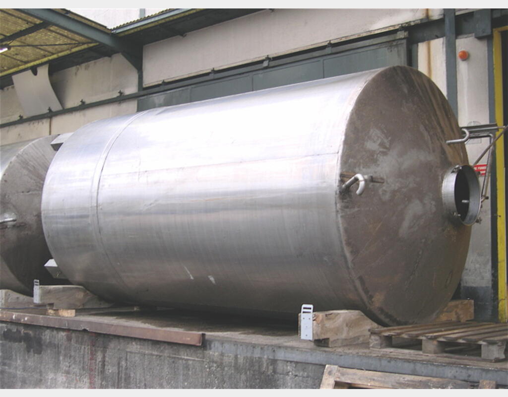 Cuve Inox304L de stockage, occasion 16.500 Litres Agroalimentaire, LAGOUARDE RENE ET FILS