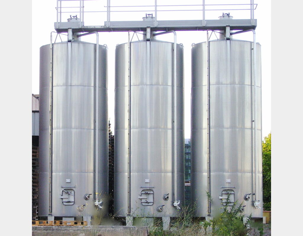 30.000 L 30.000 Litres Vinicole, CSC