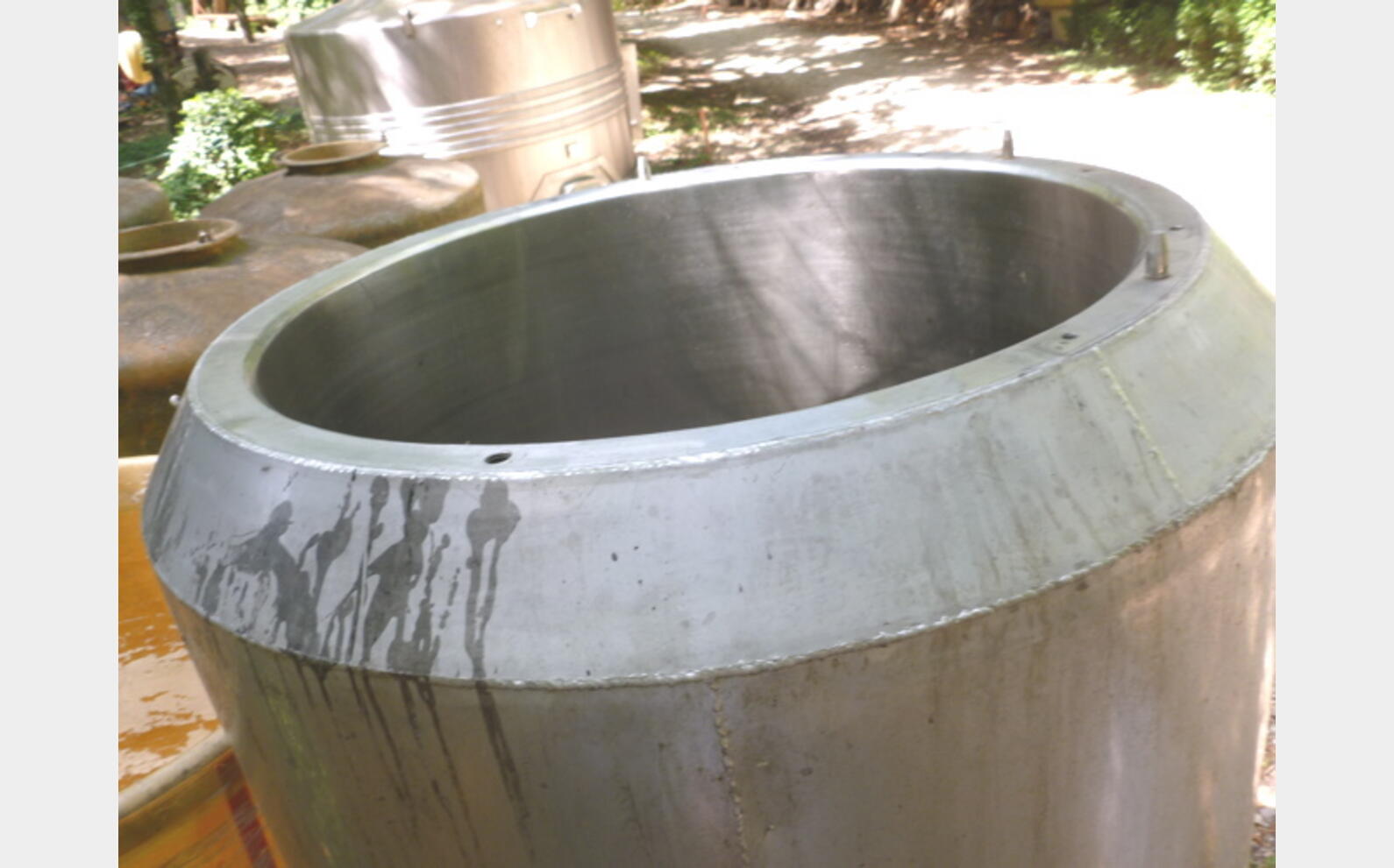 cuve chauffante INOX 304L ARTICLE EN PROMOTION Volume : 550 litres