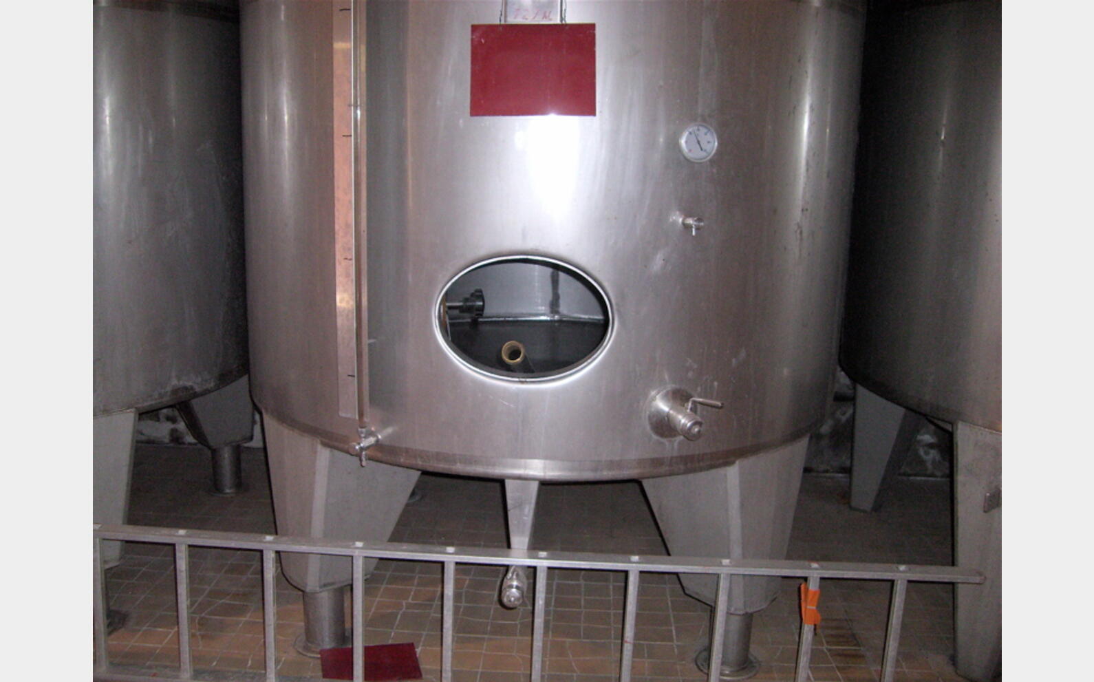 cuve stockage INOX 304L Volume de 12.700 Litres Marque : SOLME