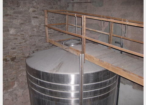 Cuve de stockage INOX 304L - Cylindrique verticale sur jupe