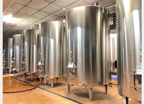 Stainless steel tank on feet 100 HL (10 000 Liters) ALLIANCE INOX