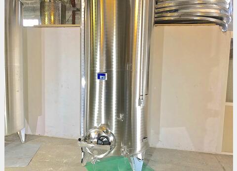 Cuve Inox chapeau flottant de 28 hls MATERIEL NEUF Volume : 2800 litres (28 hls)