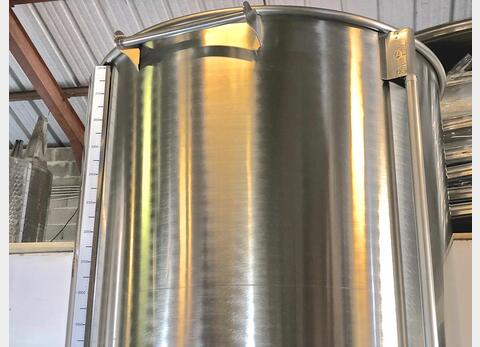 Cuve Inox chapeau flottant de 28 hls MATERIEL NEUF Volume : 2800 litres (28 hls)